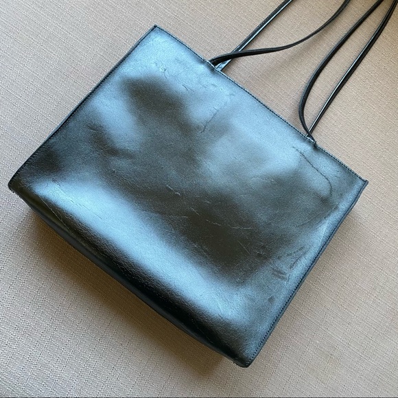 SOLD Charles David Leather Zebra Print 90s Tote - Picture 4 of 10